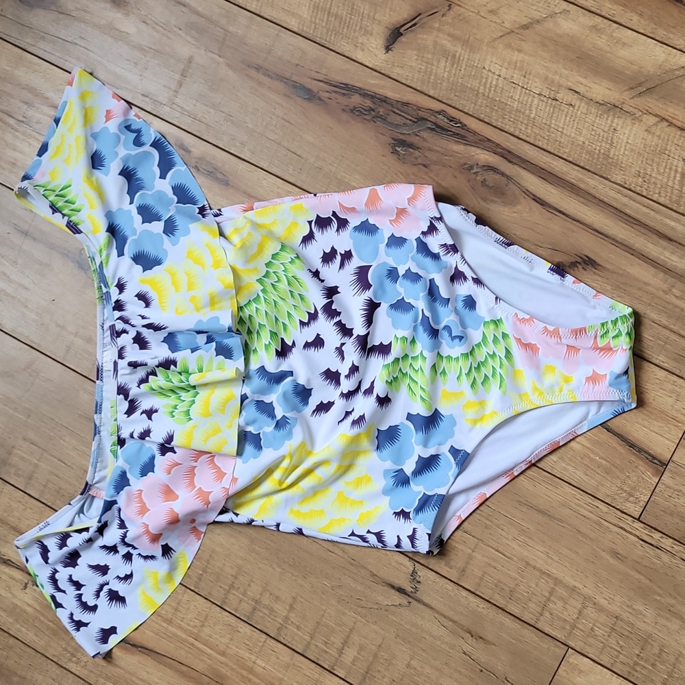 One piece swimsuit, NWOT